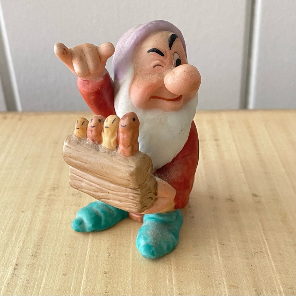 $15 SALE Vintage Disney Grumpy Collectible Ceramic Figurine Snow White Band